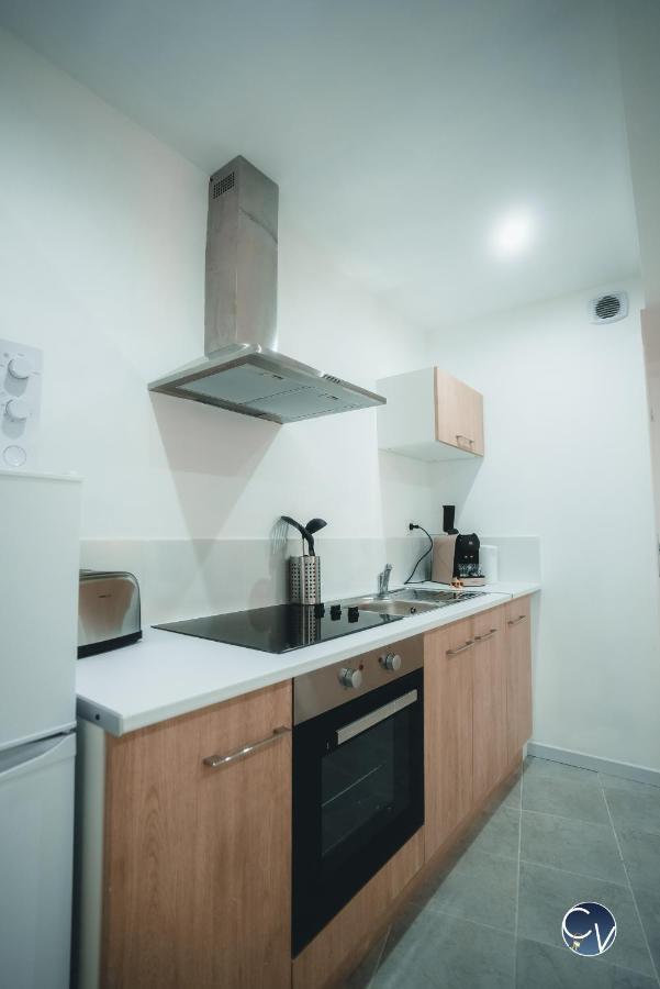 Appartement Neuf Et Moderne Dans Le Centre Ville 바그놀스쉬르세즈 외부 사진